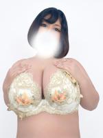 BBW新大久保店：七菜